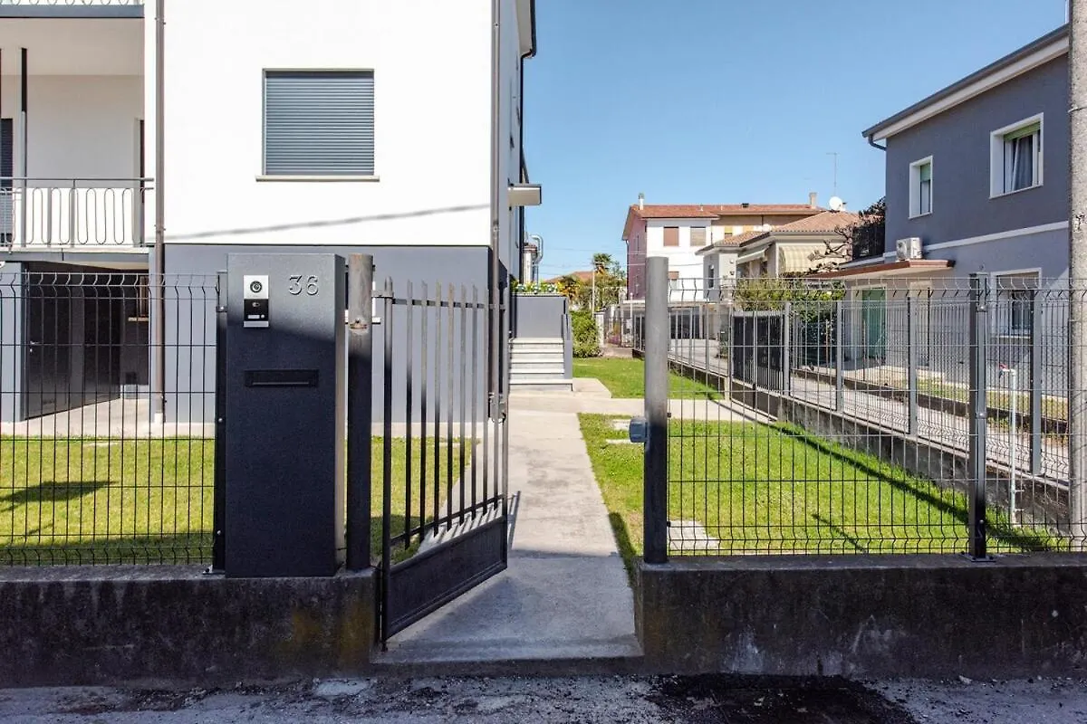 Дом отдыха Nuovo Luminoso 36 Giardino - Treviso Venice Италия